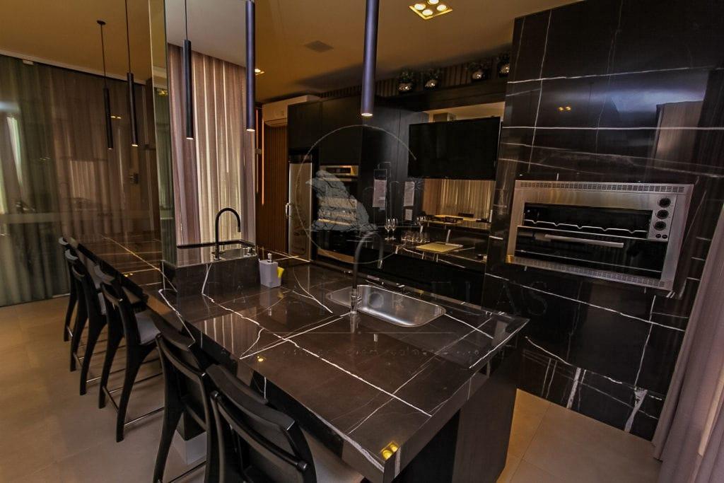 Apartamento 2 suítes para Venda em Cabeçudas 