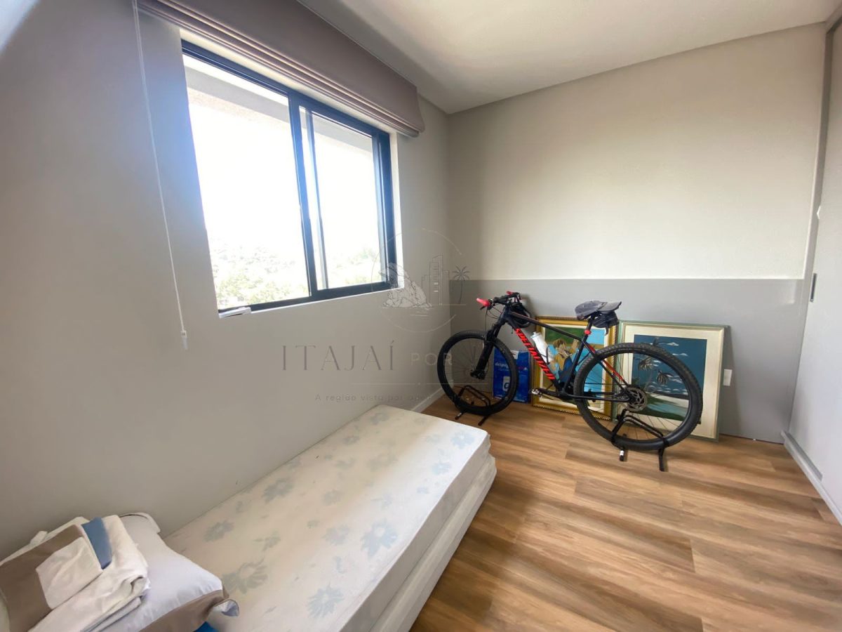 Apartamento 2 suítes para Locação Anual no bairro Fazenda em Itajaí