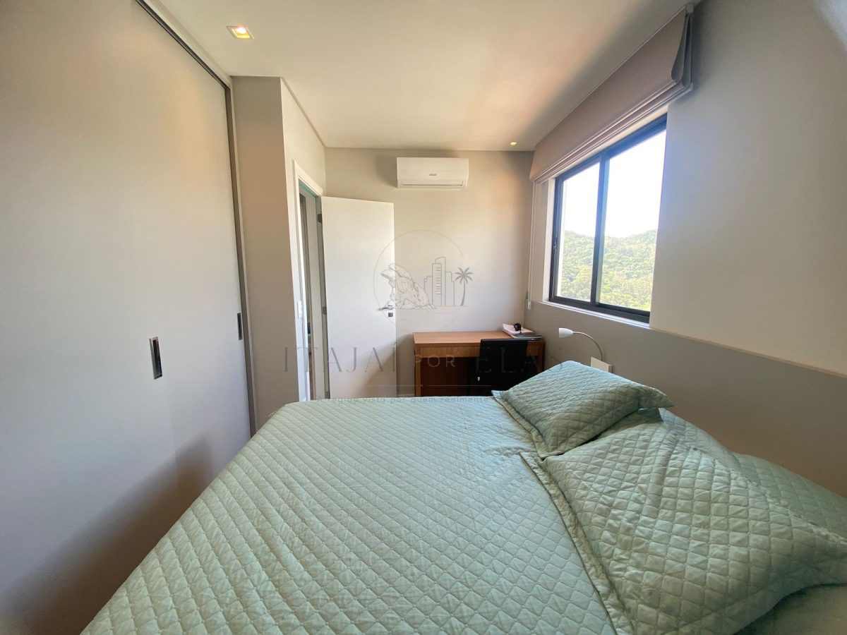 Apartamento 2 suítes para Locação Anual no bairro Fazenda em Itajaí