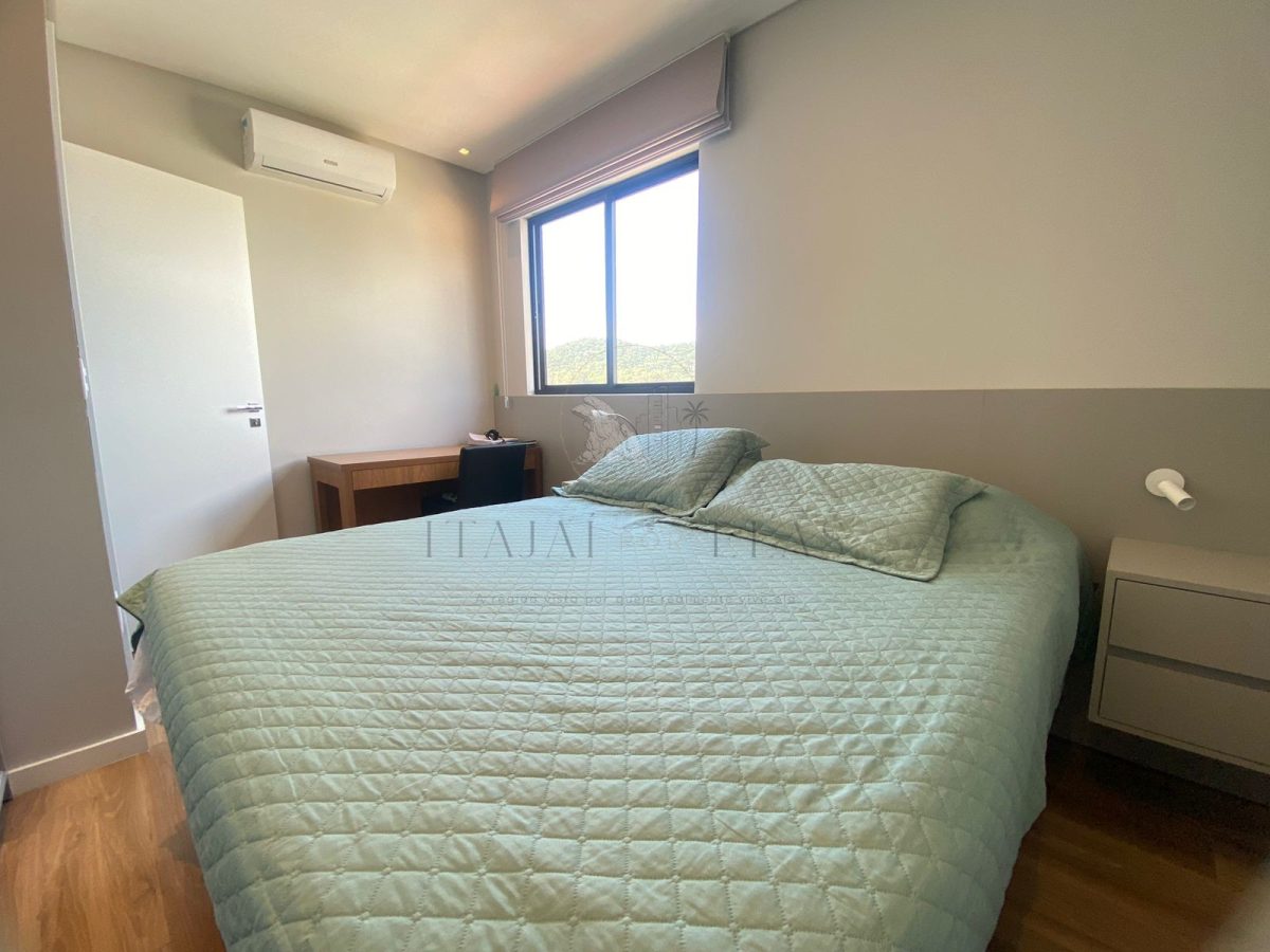 Apartamento 2 suítes para Locação Anual no bairro Fazenda em Itajaí
