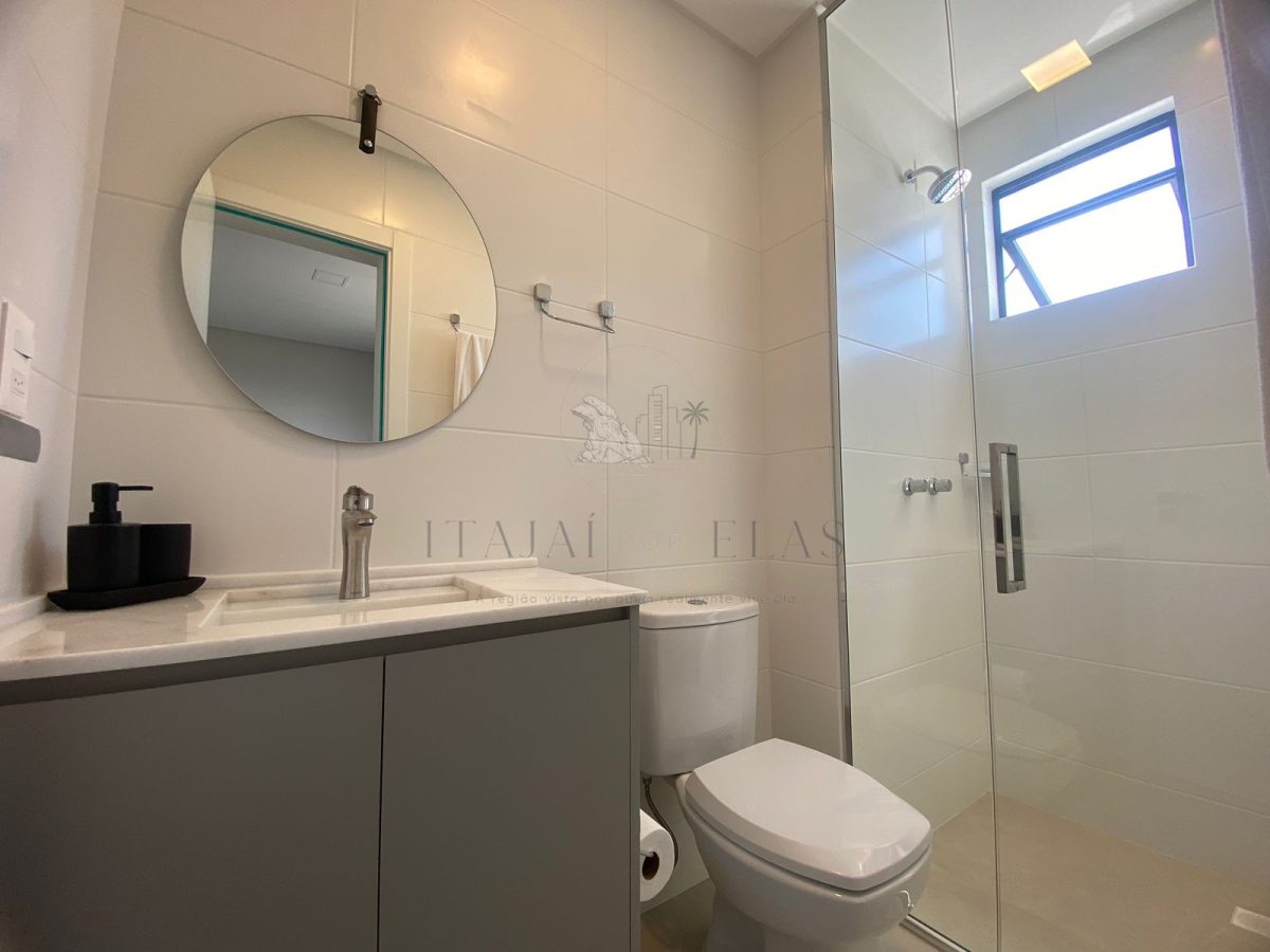 Apartamento 2 suítes para Locação Anual no bairro Fazenda em Itajaí