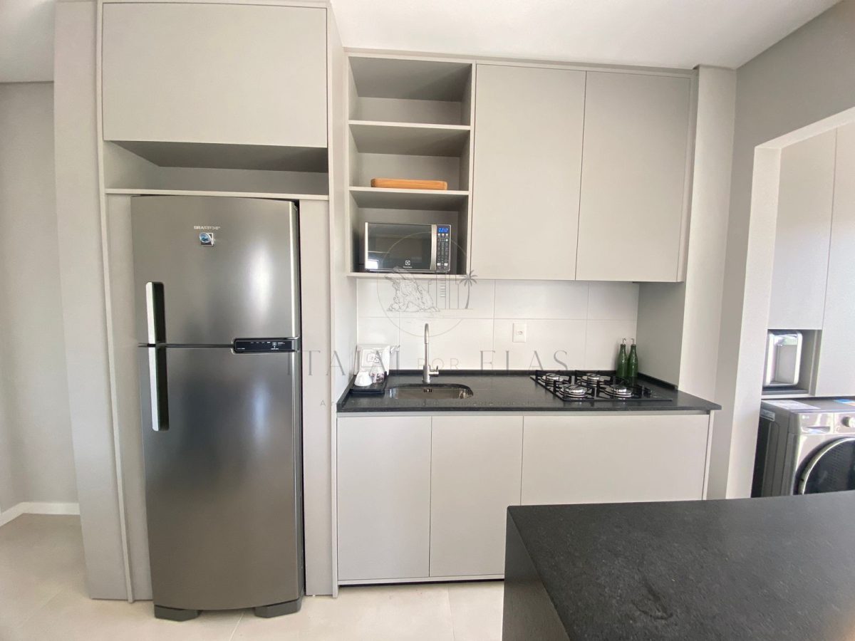 Apartamento 2 suítes para Locação Anual no bairro Fazenda em Itajaí