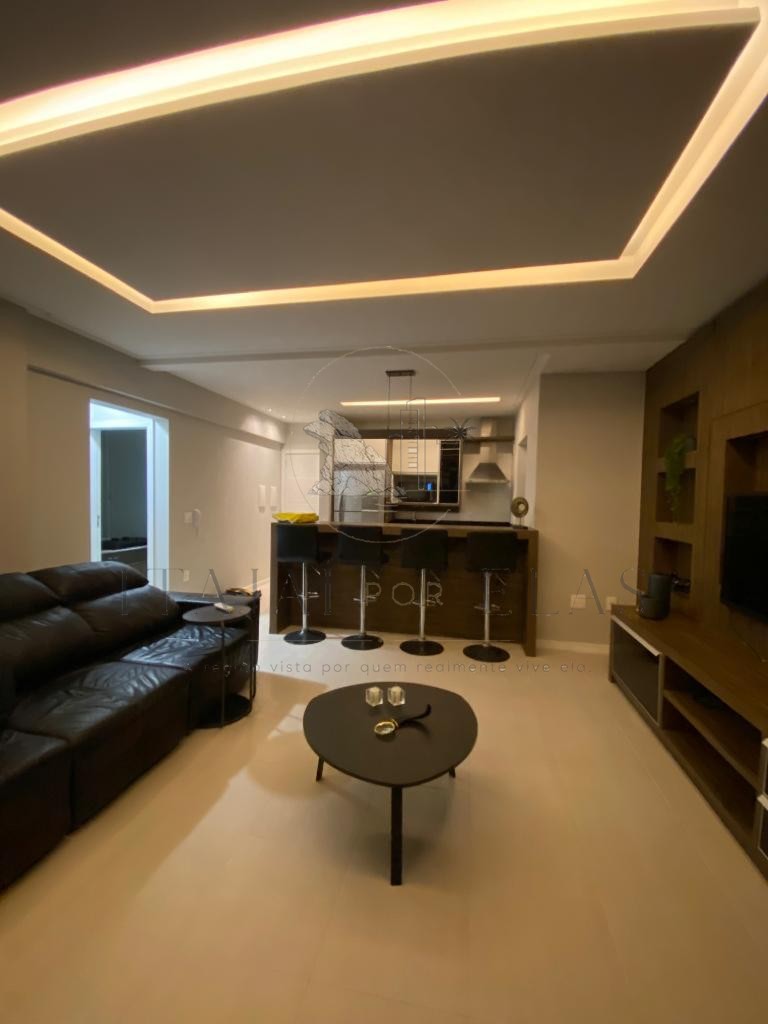 Apartamento 2 dormitorios na Praia Brava