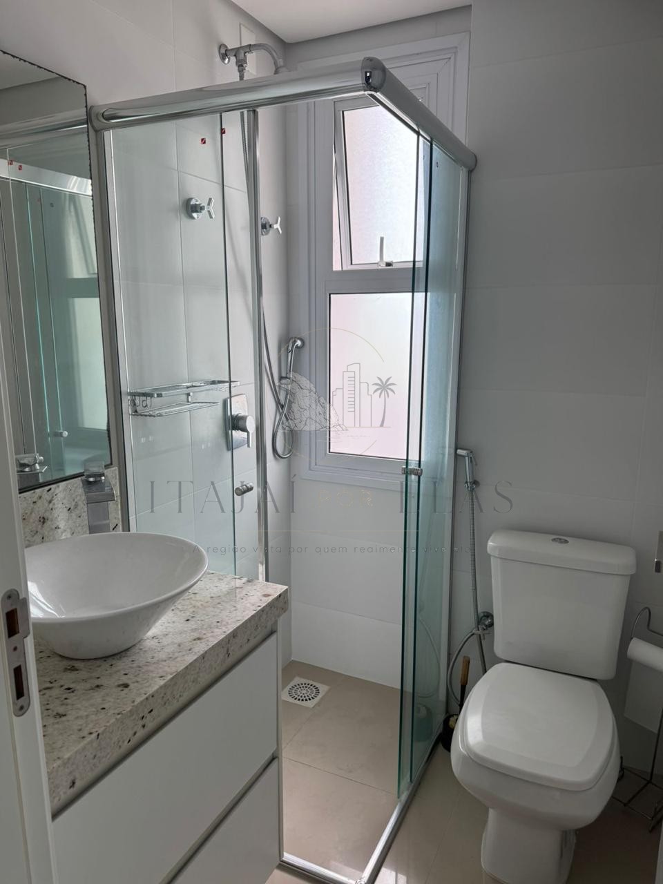 Apartamento 2 suítes para Venda no bairro Centro em Itajaí