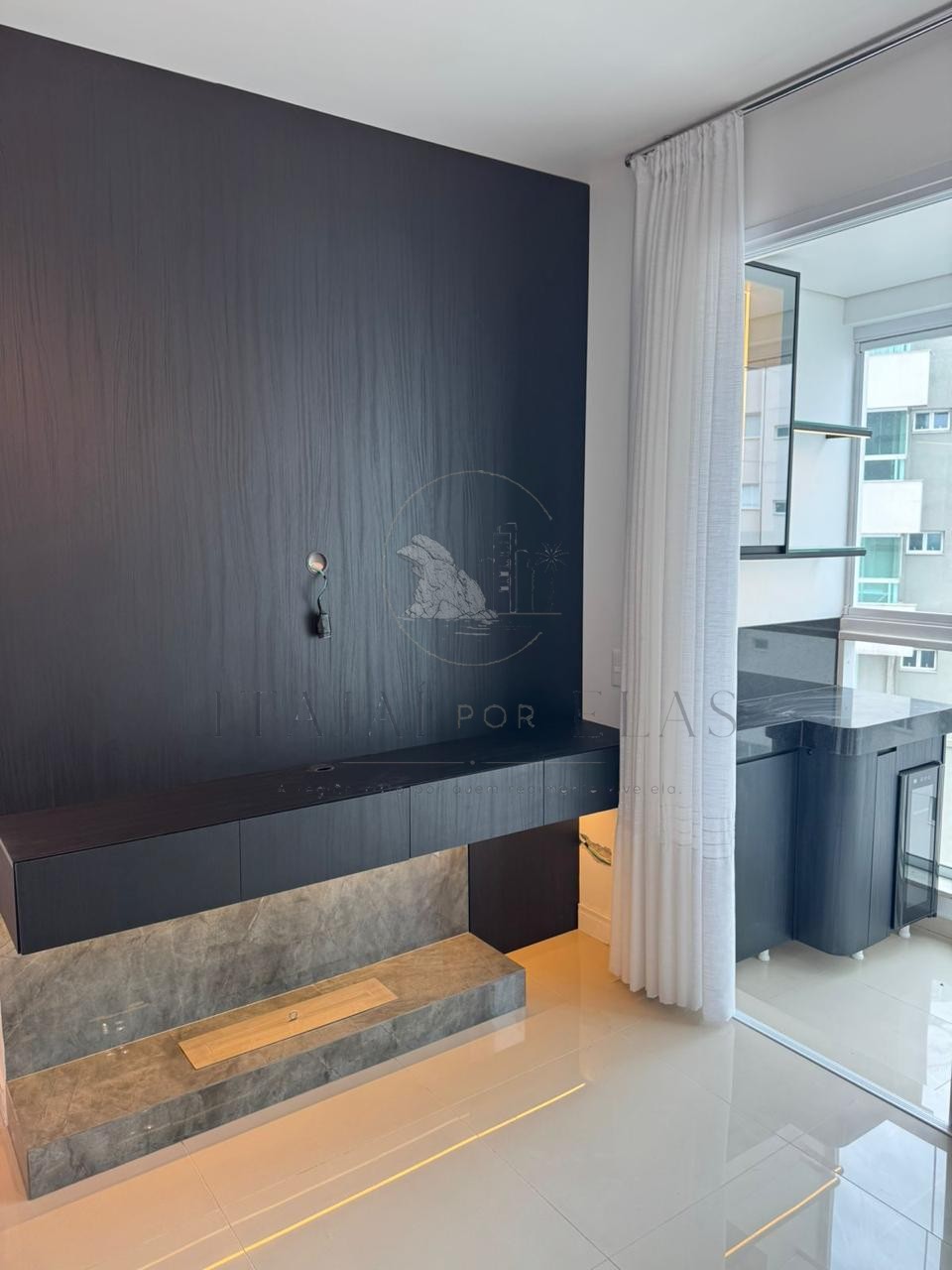 Apartamento 2 suítes para Venda no bairro Centro em Itajaí