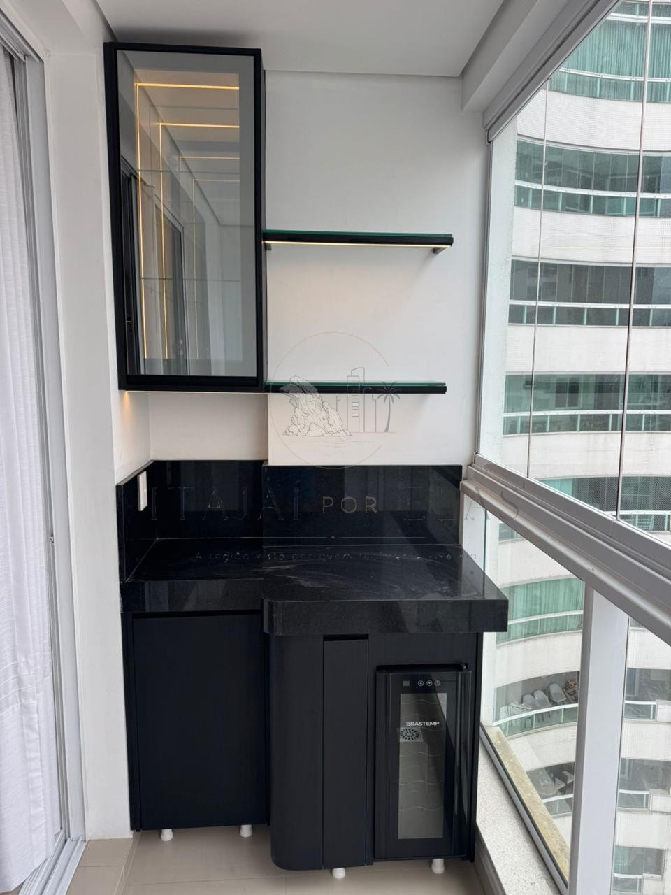 Apartamento 2 suítes para Venda no bairro Centro em Itajaí