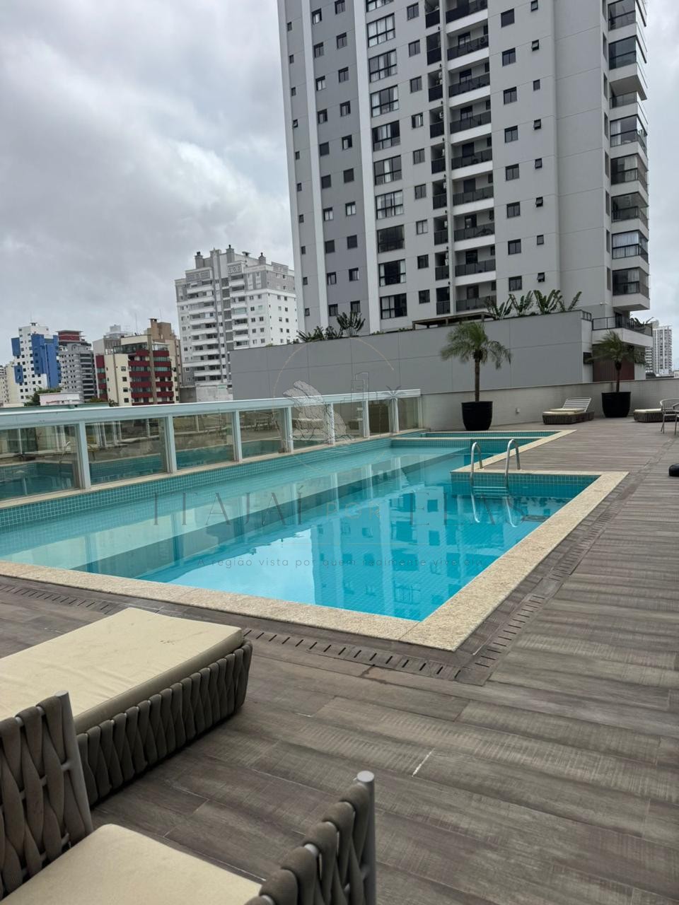 Apartamento 2 suítes para Venda no bairro Centro em Itajaí