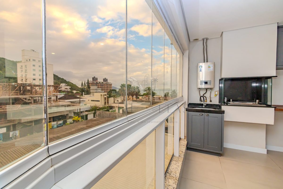 Apartamento 2 suítes para Venda em Cabeçudas 