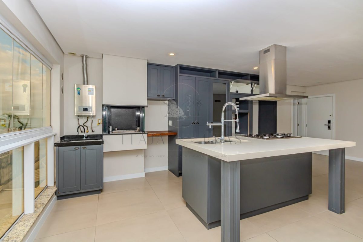 Apartamento 2 suítes para Venda em Cabeçudas 