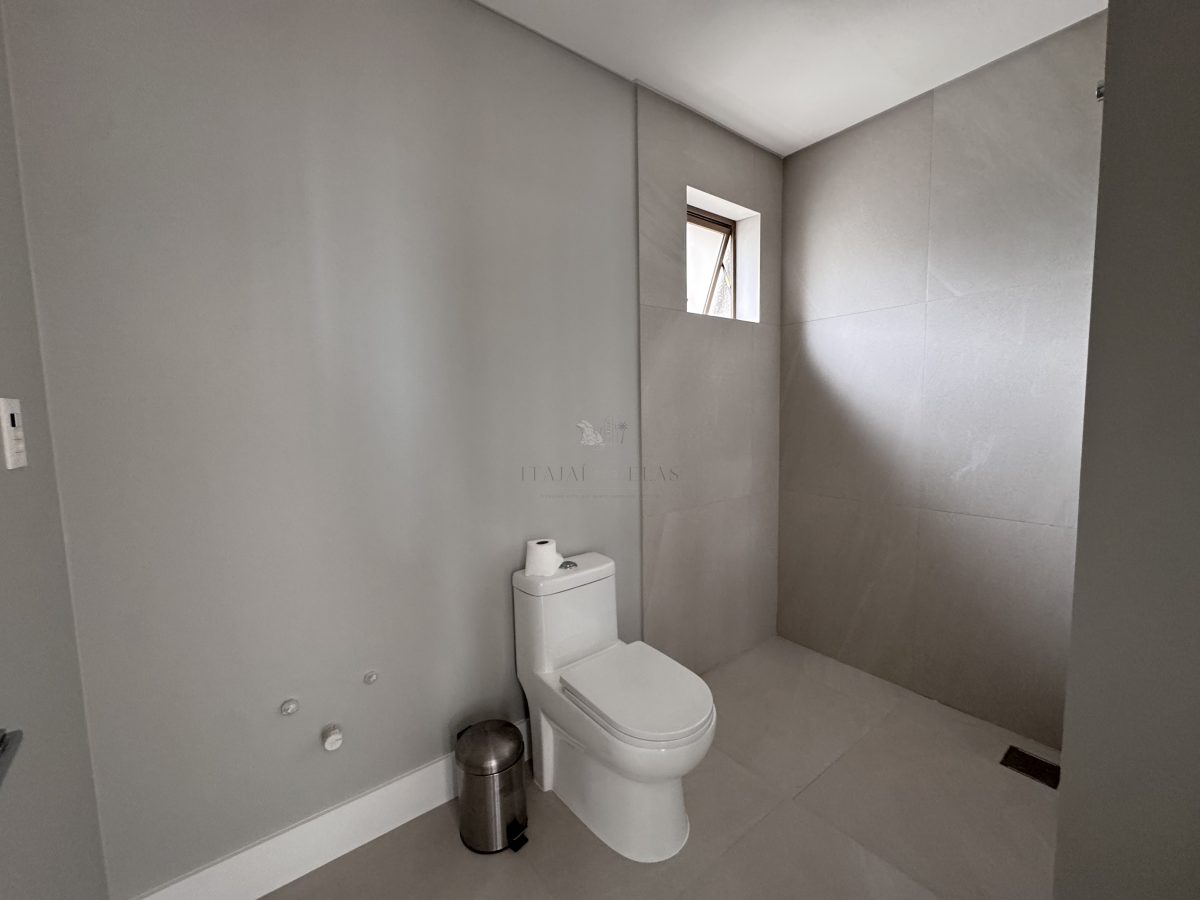 Apartamento 3 suítes para Venda no bairro Praia Brava de Itajaí em Itajaí