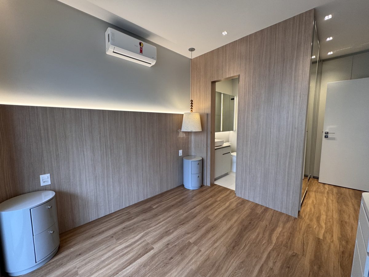 Apartamento 3 suítes para Venda no bairro Praia Brava de Itajaí em Itajaí
