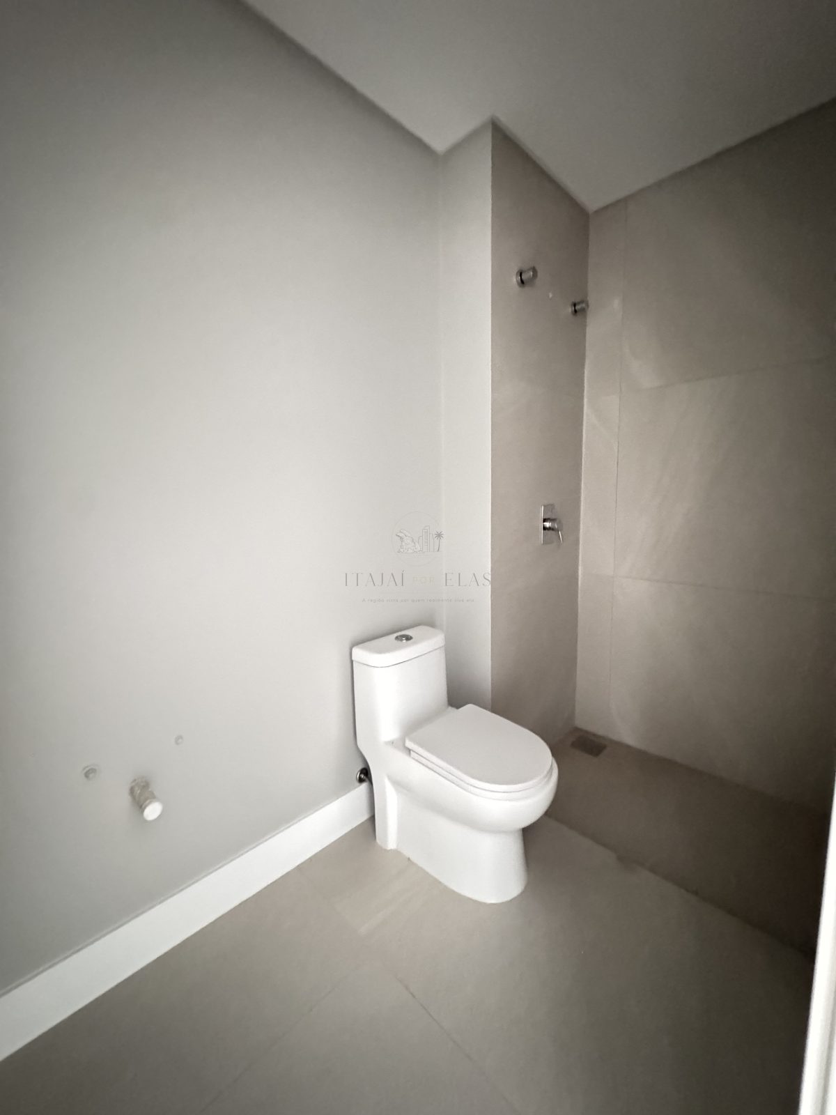 Apartamento 3 suítes para Venda no bairro Praia Brava de Itajaí em Itajaí