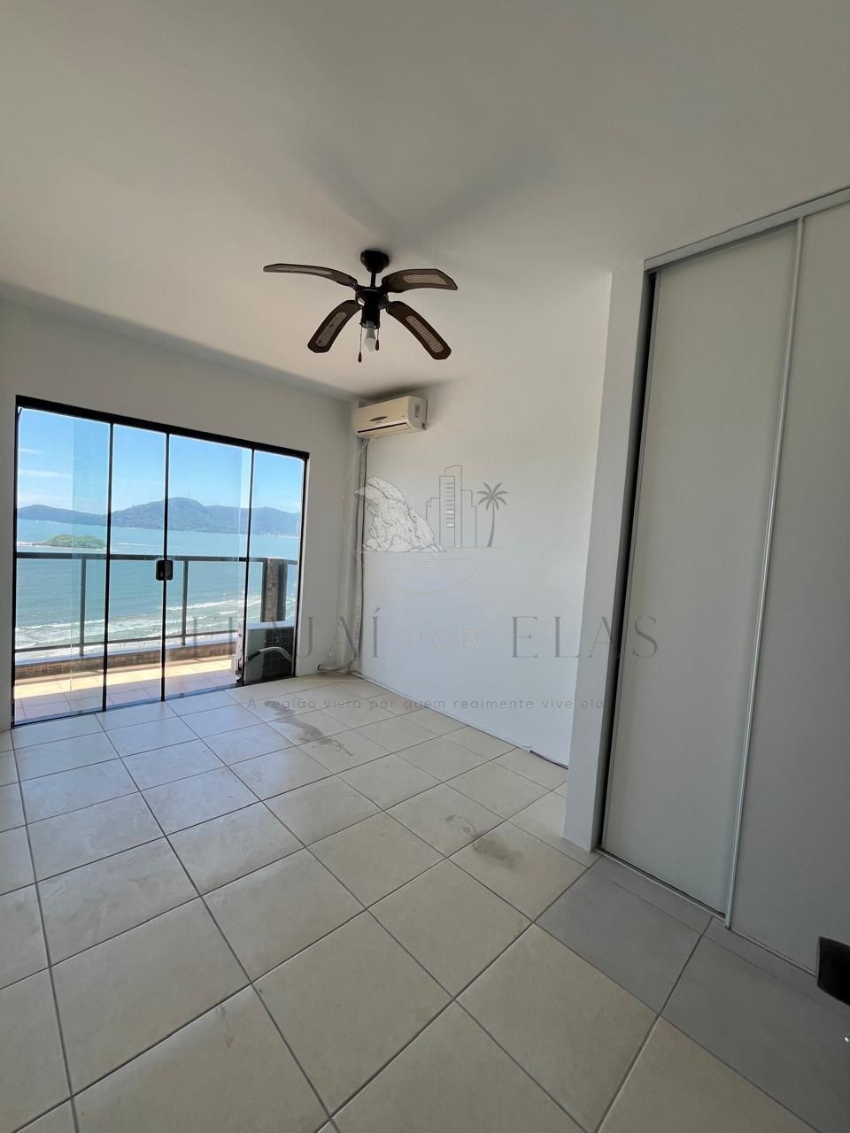Apartamento frente mar 3 suítes para Venda em Balneário Camboriú