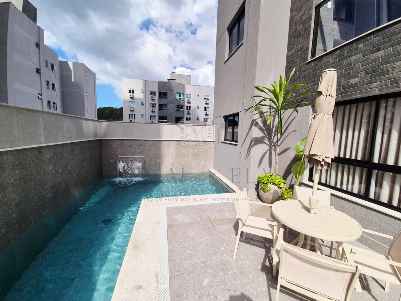 Apartamento 2 quartos para Venda no bairro Praia Brava de Itajaí em Itajaí