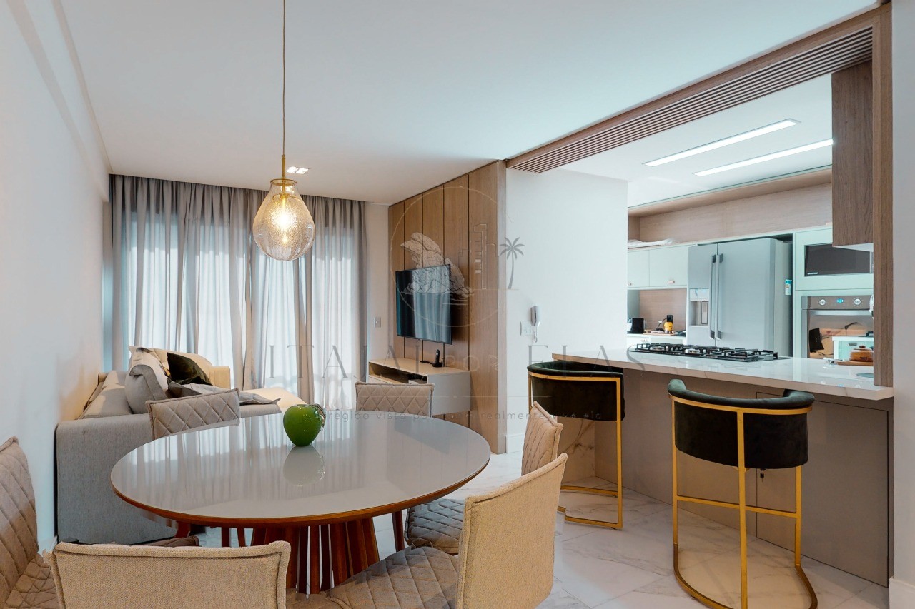 Apartamento 2 suítes na Praia Brava para venda
